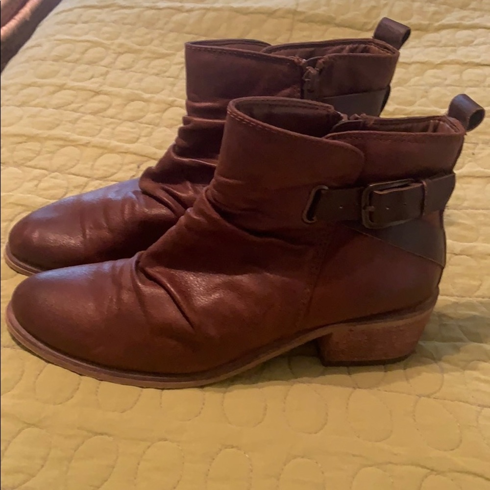 Bear Trap booties